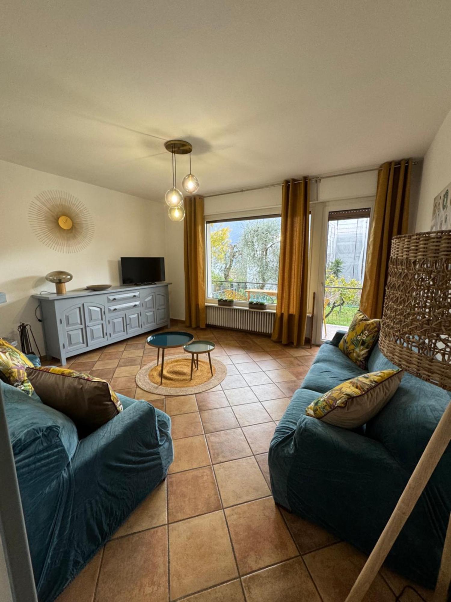 Oma Margareta Apartment Limone sul Garda Buitenkant foto