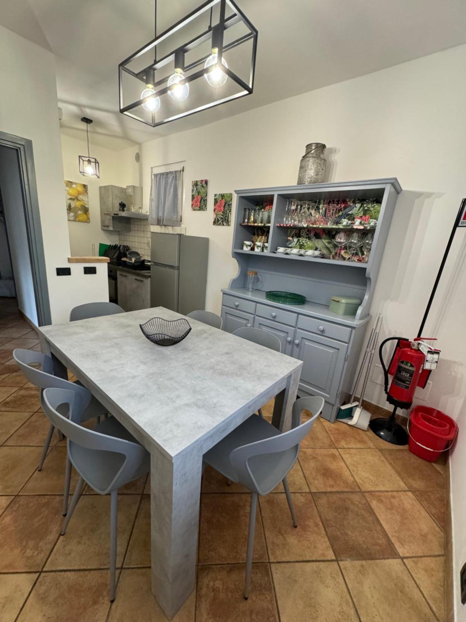 Oma Margareta Apartment Limone sul Garda Buitenkant foto
