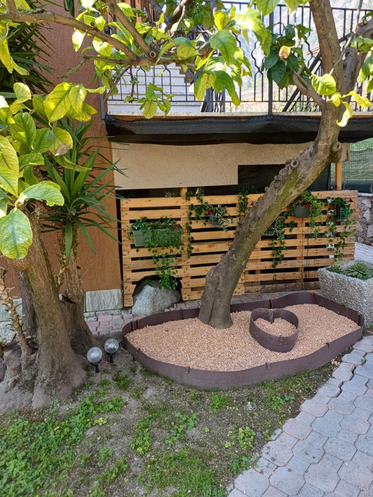 Oma Margareta Apartment Limone sul Garda Buitenkant foto