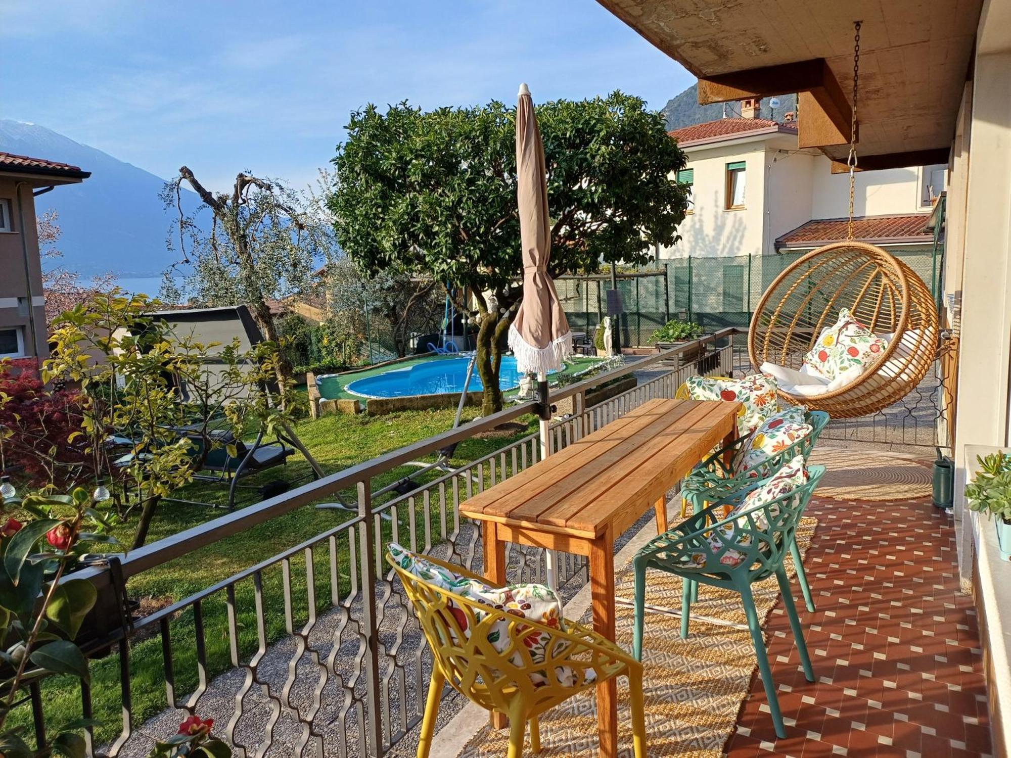Oma Margareta Apartment Limone sul Garda Buitenkant foto